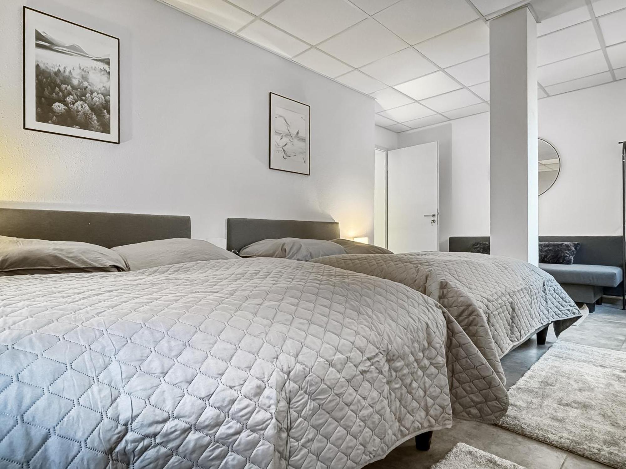 Group Friendly Comfort Central Stuttgart Apartment Экстерьер фото
