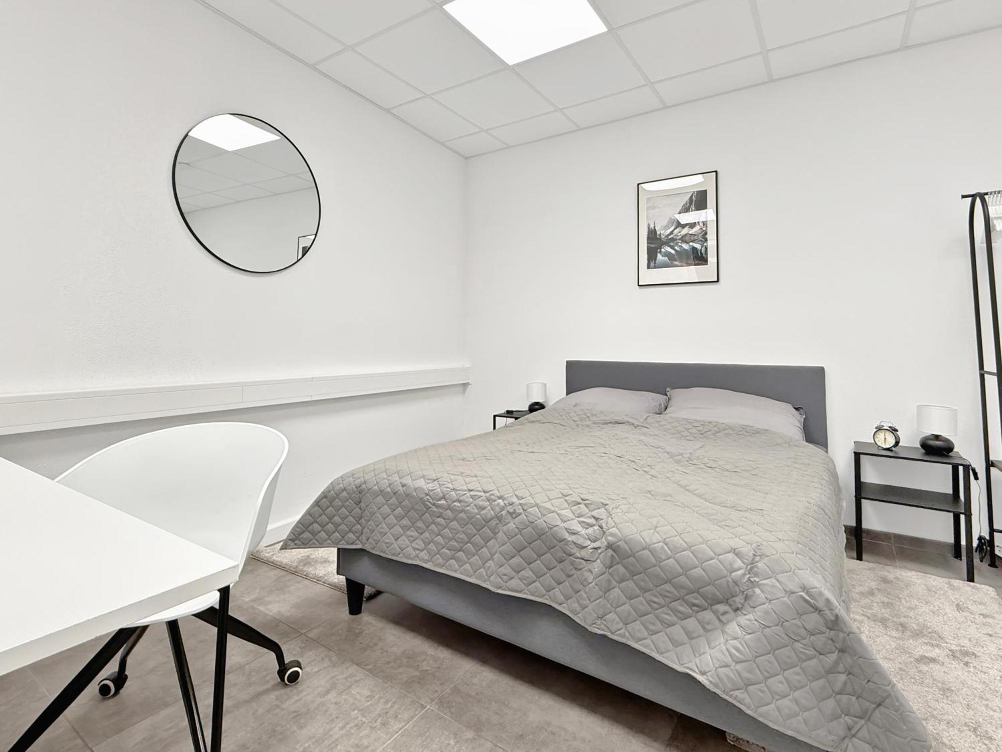 Group Friendly Comfort Central Stuttgart Apartment Экстерьер фото