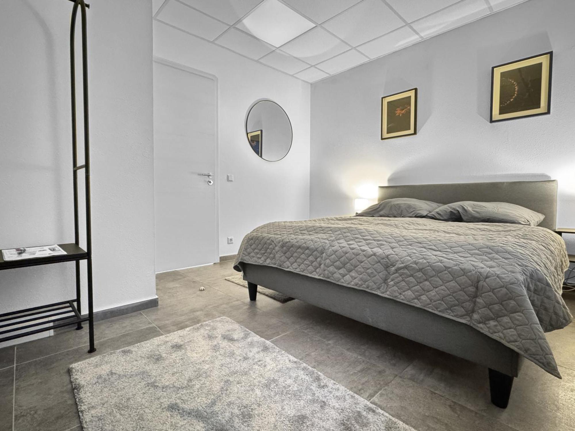 Group Friendly Comfort Central Stuttgart Apartment Экстерьер фото